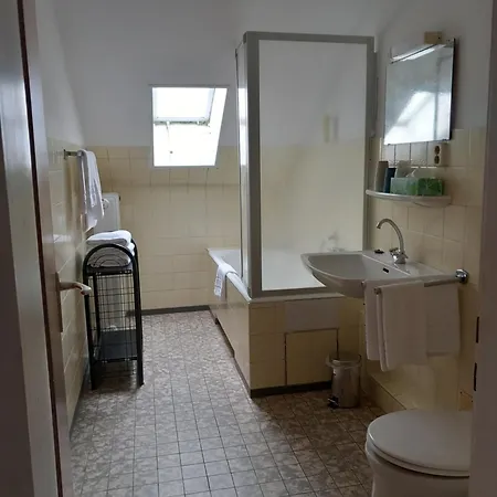 Gaestehaus Langhammer Apartamento *